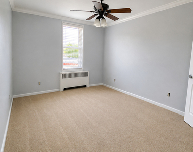 45 Maple Street - Photo Thumbnail 5