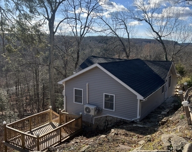 22 Hemlock Trail - Photo Thumbnail 2