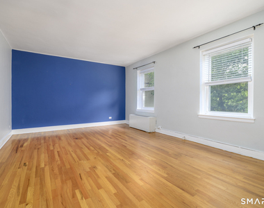 136 Woodside Green - Photo Thumbnail 2