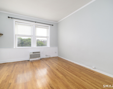 136 Woodside Green - Photo Thumbnail 10