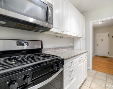 136 Woodside Green - Photo Thumbnail 8