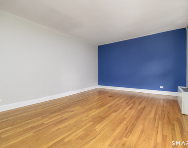 136 Woodside Green - Photo Thumbnail 3