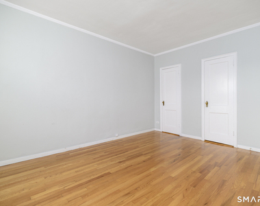 136 Woodside Green - Photo Thumbnail 11