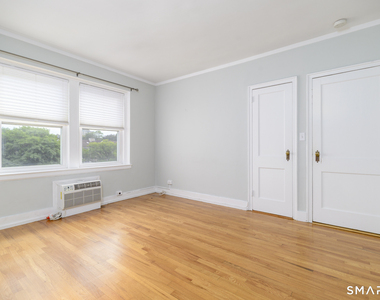 136 Woodside Green - Photo Thumbnail 14