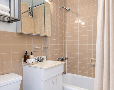 225 East 10th Street - Photo Thumbnail 3