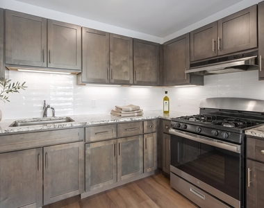 230 West 126th Street - Photo Thumbnail 5