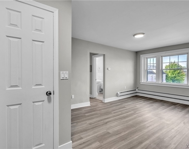 1225 Hertel Avenue - Photo Thumbnail 6