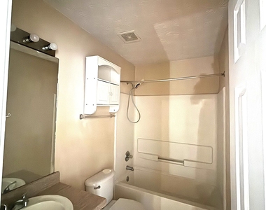 5452 Perching Place - Photo Thumbnail 13