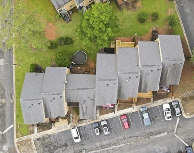 220 Yuba Walk - Photo Thumbnail 33