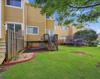 220 Yuba Walk - Photo Thumbnail 29