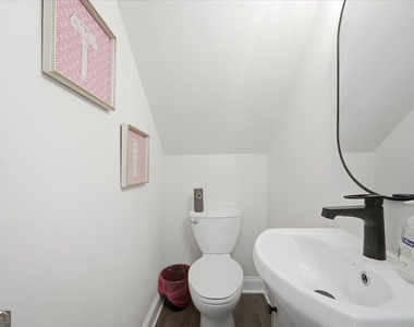220 Yuba Walk - Photo Thumbnail 14