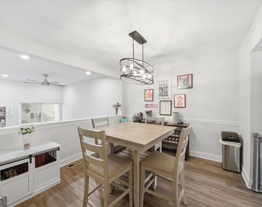220 Yuba Walk - Photo Thumbnail 8