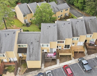 220 Yuba Walk - Photo Thumbnail 32
