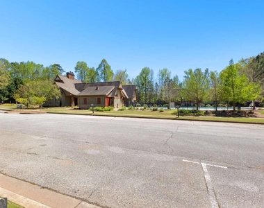 143 Granite Way - Photo Thumbnail 35