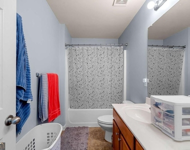 143 Granite Way - Photo Thumbnail 24
