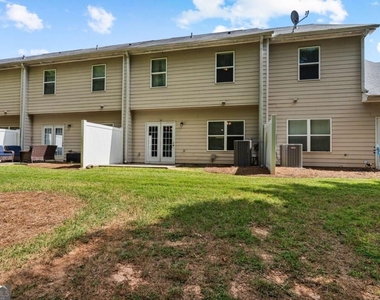 143 Granite Way - Photo Thumbnail 30