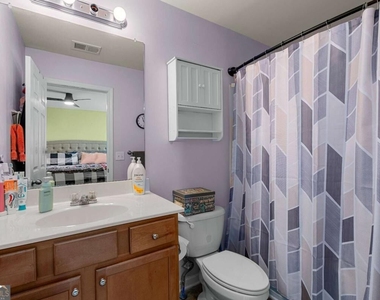 143 Granite Way - Photo Thumbnail 17