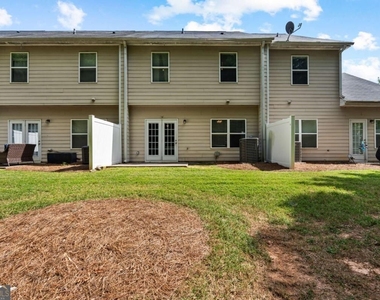 143 Granite Way - Photo Thumbnail 33