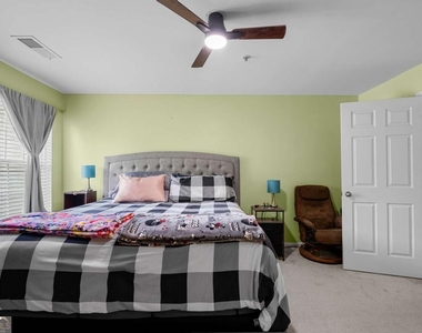 143 Granite Way - Photo Thumbnail 16