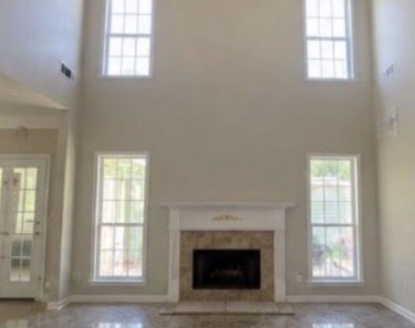 2755 Jona Trail - Photo Thumbnail 2
