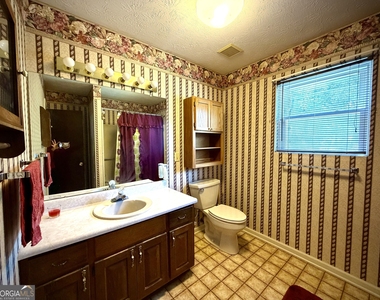 103 Brookdale Court - Photo Thumbnail 13