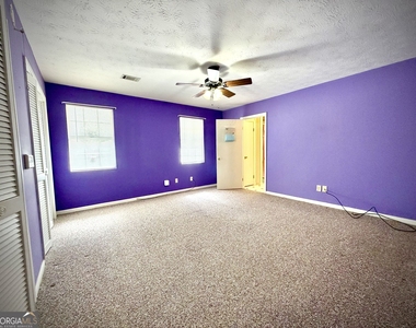 103 Brookdale Court - Photo Thumbnail 10