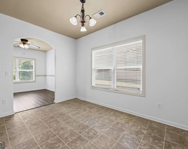 578 Hardy Water Drive - Photo Thumbnail 14