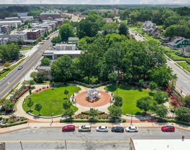 578 Hardy Water Drive - Photo Thumbnail 76