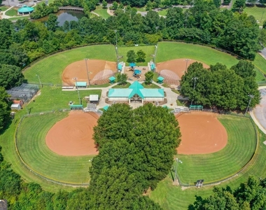 578 Hardy Water Drive - Photo Thumbnail 51