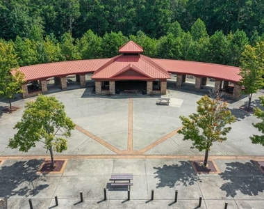 578 Hardy Water Drive - Photo Thumbnail 35
