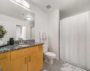 250 Pharr Road Ne - Photo Thumbnail 15