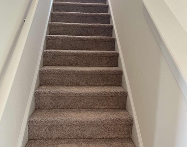 170 Marion Drive - Photo Thumbnail 19