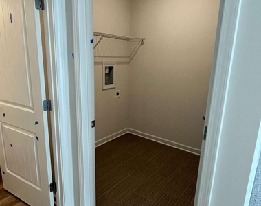 170 Marion Drive - Photo Thumbnail 13