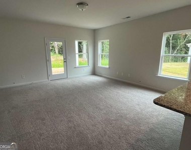 170 Marion Drive - Photo Thumbnail 10