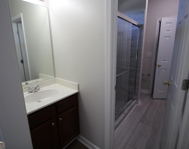 258 Brookcliff Drive - Photo Thumbnail 21