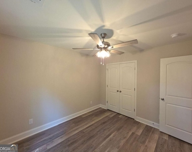 212b Tabor Drive - Photo Thumbnail 16