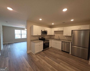 212b Tabor Drive - Photo Thumbnail 5