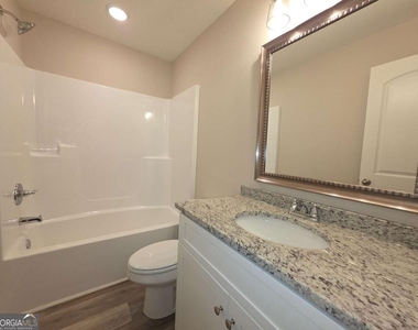 212b Tabor Drive - Photo Thumbnail 15