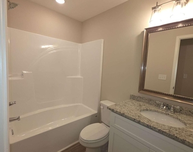 212b Tabor Drive - Photo Thumbnail 14