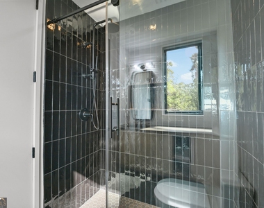 3566 Cantrell Road Ne - Photo Thumbnail 65