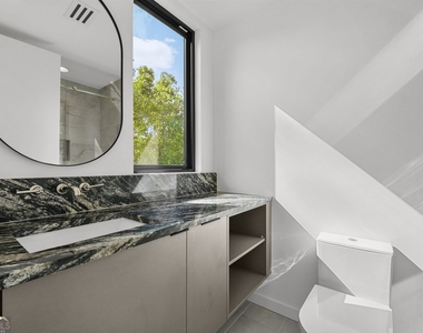 3566 Cantrell Road Ne - Photo Thumbnail 64
