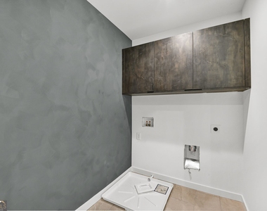 3566 Cantrell Road Ne - Photo Thumbnail 40