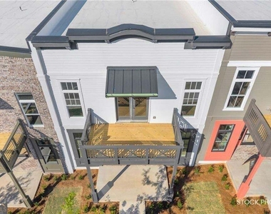1058 Homestead Way Street - Photo Thumbnail 27