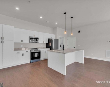 1058 Homestead Way Street - Photo Thumbnail 9