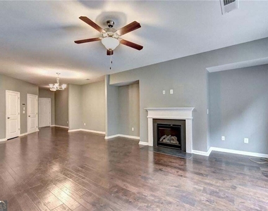 5605 Bright Cross Way - Photo Thumbnail 8