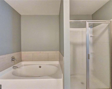 5605 Bright Cross Way - Photo Thumbnail 44
