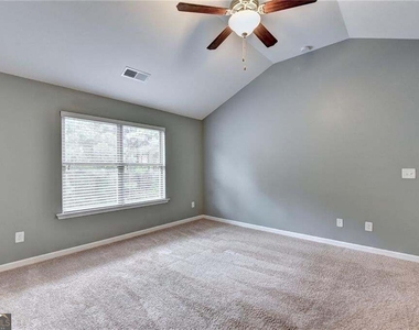 5605 Bright Cross Way - Photo Thumbnail 32