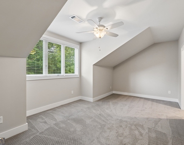 2974 Hermance Drive Ne - Photo Thumbnail 42