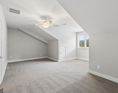 2974 Hermance Drive Ne - Photo Thumbnail 37