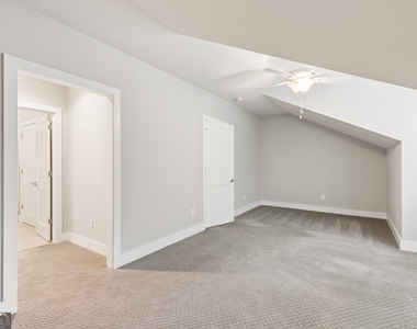 2974 Hermance Drive Ne - Photo Thumbnail 41